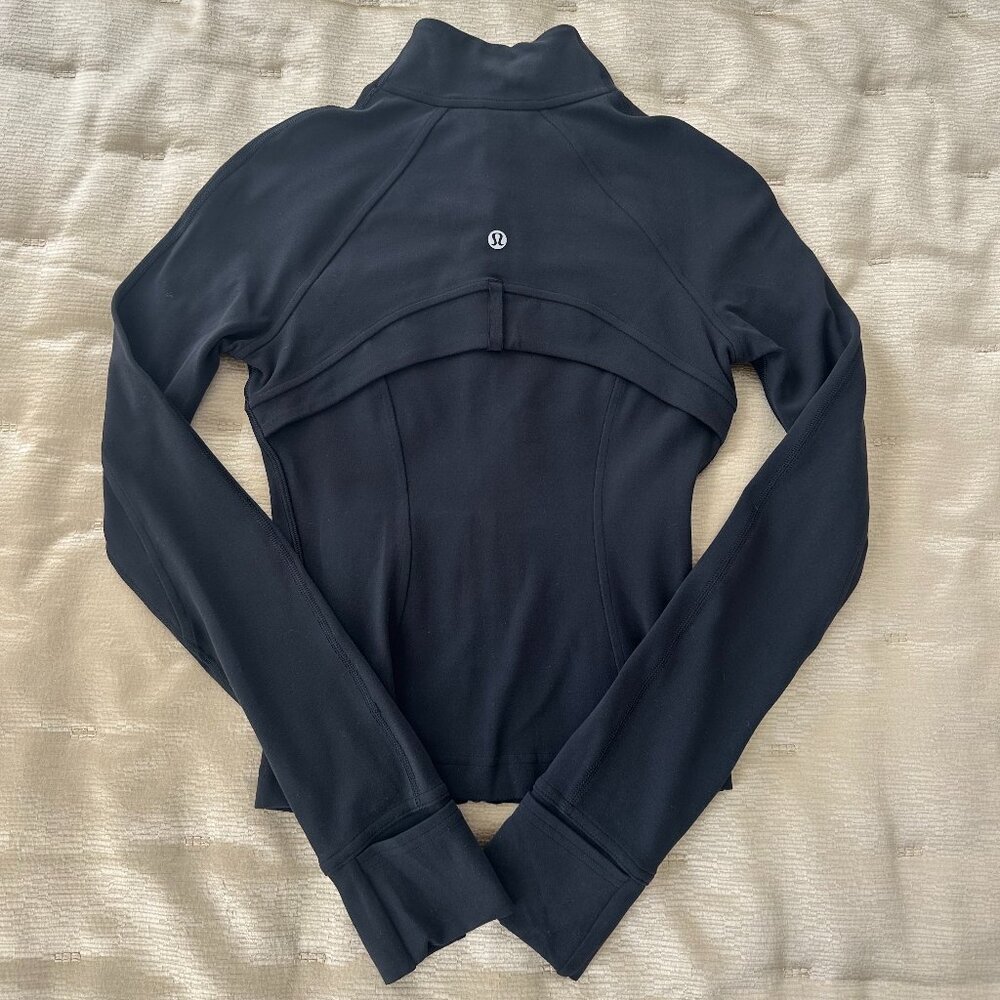 lululemon Nulu Define Jacket Black - Size 2 - Picture 3 of 4